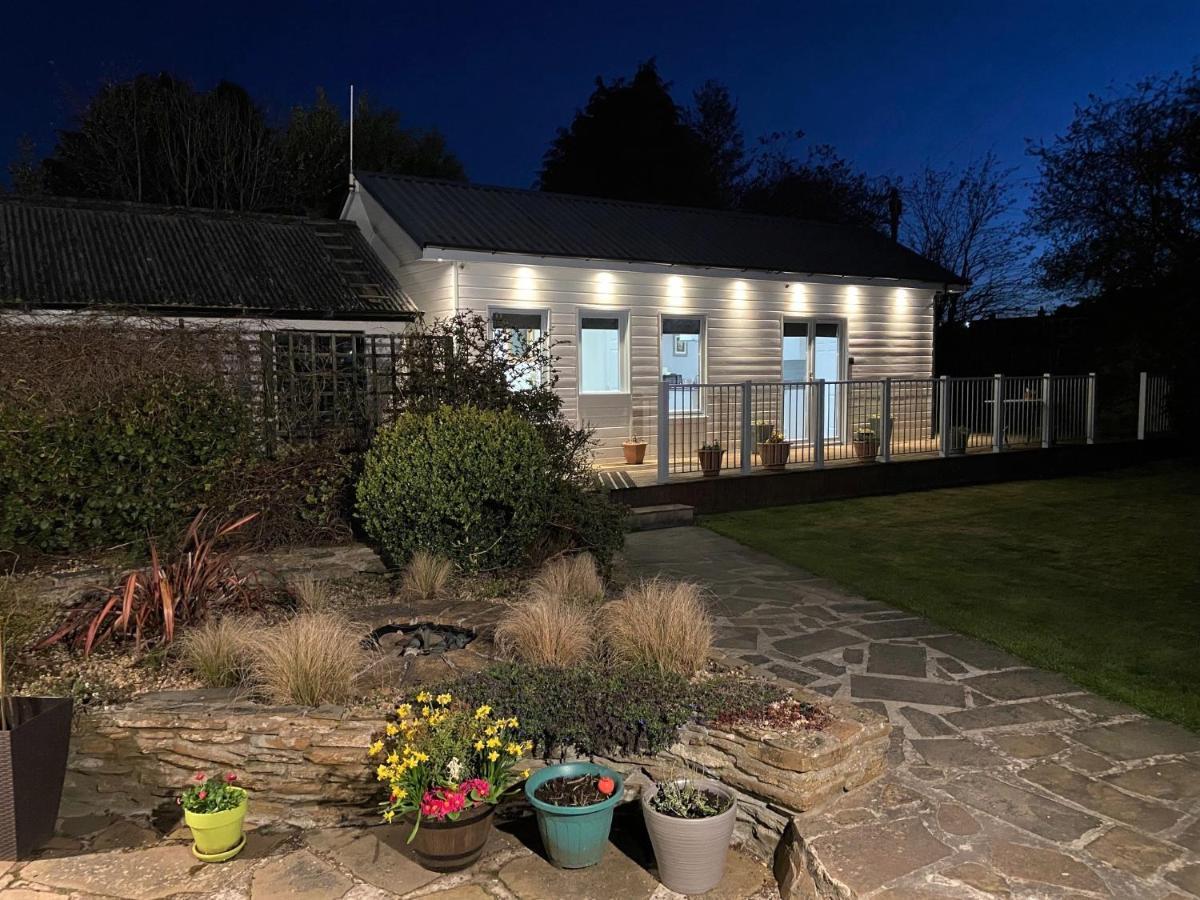 Chalet On The Green - Self Contained With Parking. Inshes Esterno foto